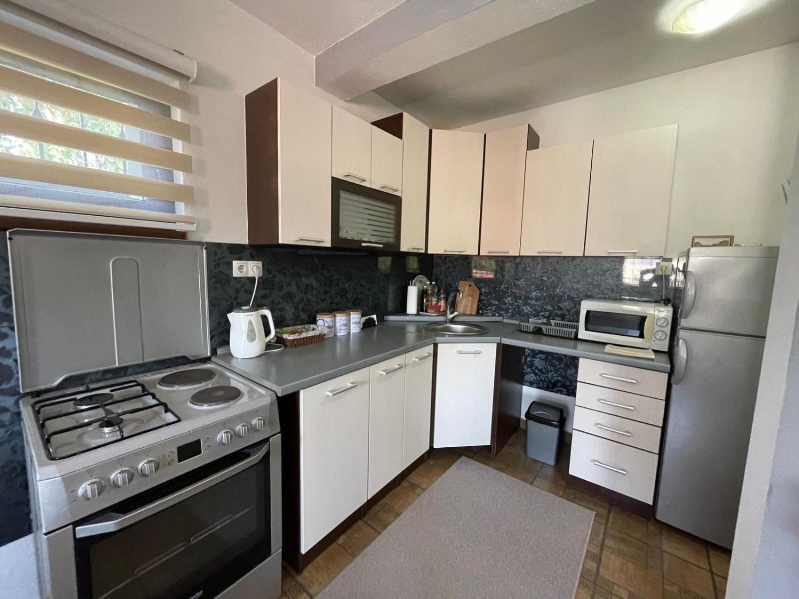 Apartman Ami SJJ Exterior photo